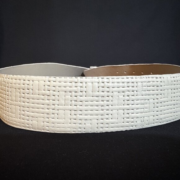 Vintage Carlisle Cream Woven-Embossed Leather Belt 34-38" Waist - Picture 6 of 6